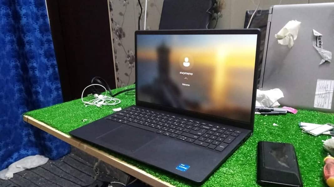 DELL Vostro 3510 I5 11 genration Slim