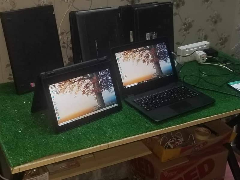 Lenovo 300e (Touchscreen)