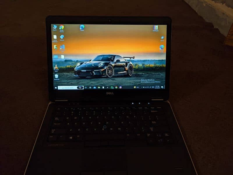 Dell LATITUDE E7440 i5-4th gen