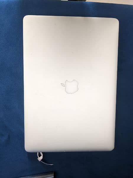 Apple MacBook Pro Condition 9.5/10