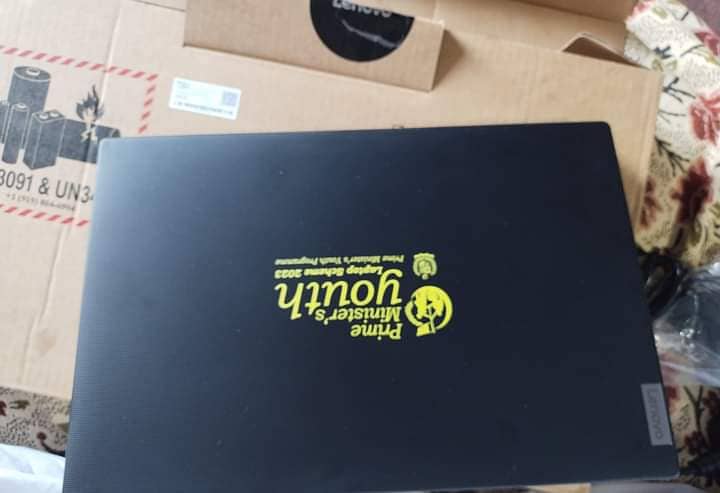 PM Laptop