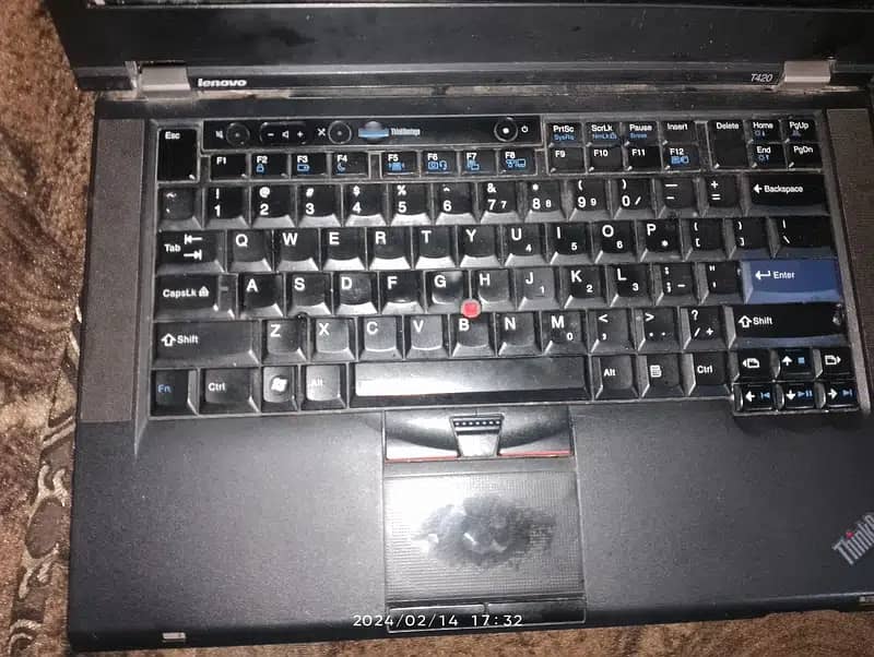 Lenovo Thinkpad t420 laptop no hard no battery 4gb ram