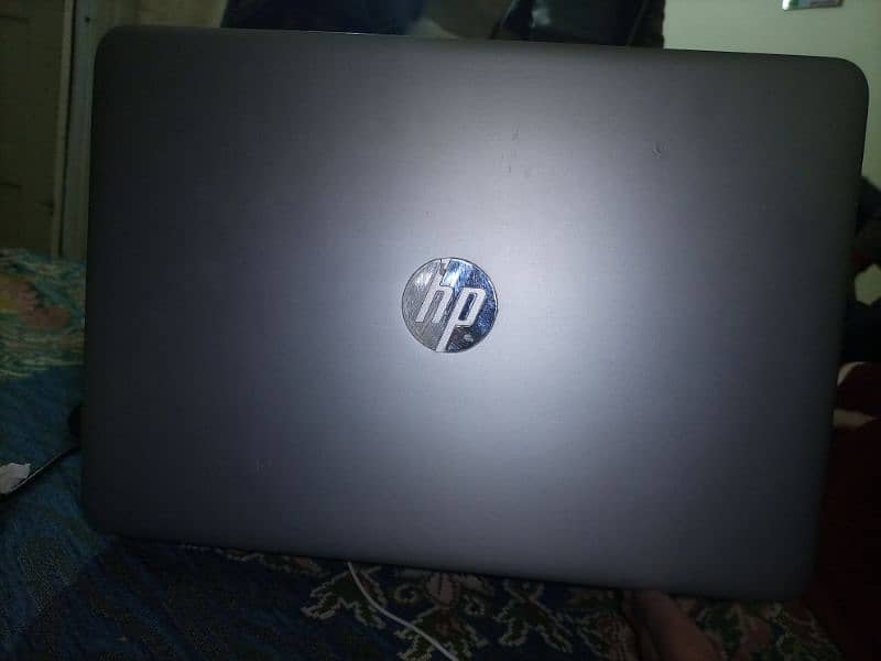 laptop core i7 6th gen hp 1440 res 256 ssd 8 gb ram