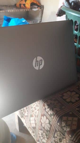 hp i5  6gernatoin g3 new halat ma . 8gb raam 256ssd  m2a