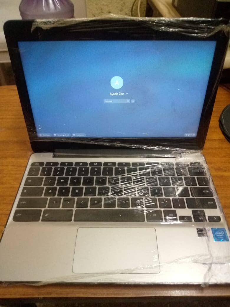 HP Chromebook 11 G5 4gb RAM and 16 GB SSD