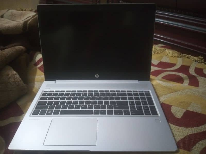 laptop hp Pro book  450 g7 core i5 512/16 gb