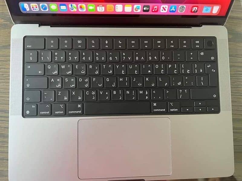 Apple MacBook Pro M1 Apple MacBook air M1 core i7 i5