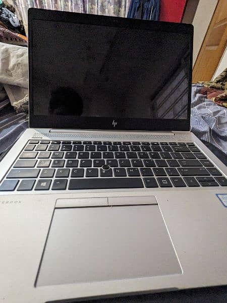HP elite book 840 g5 core i7 8th gen 120 hz