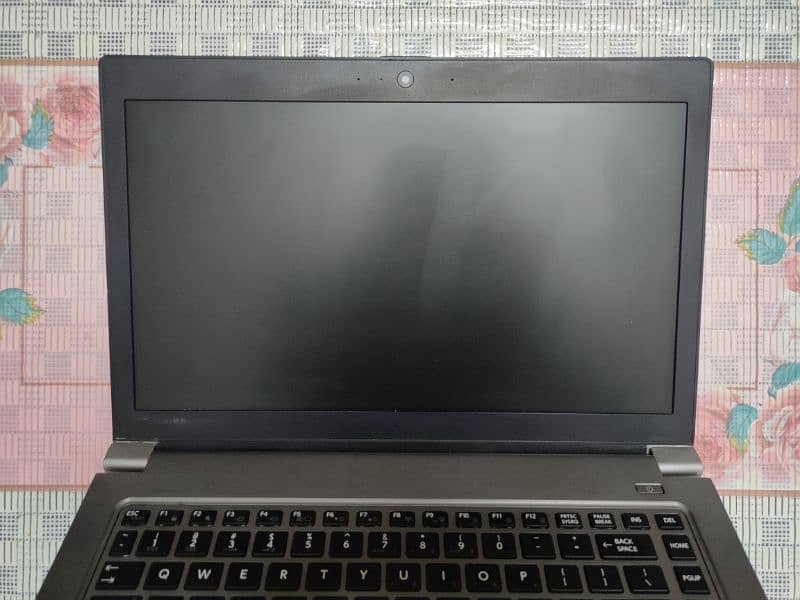 Toshiba Techra Core i5 6th Generation 4gb,128gb m2,14 inch display