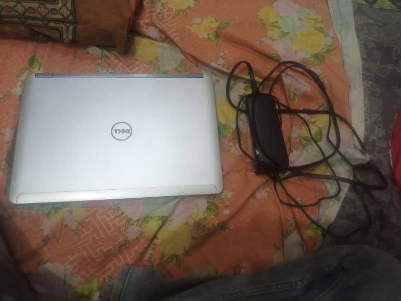 Laptop for sell Core i 7 / 4 generation. 8gb ram 256 SSD