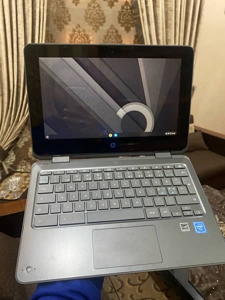 chromebook / Hb laptop / Dell / lenovo 300e G6 Dell 3180