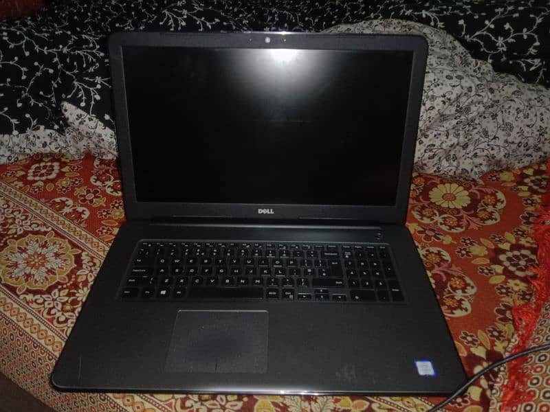 Dell laptop 17inch screen