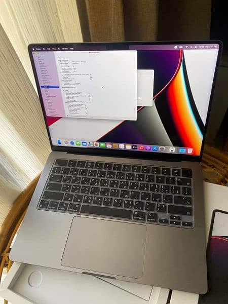 apple Macbook pro M1 chip full accessories Complete Box ma