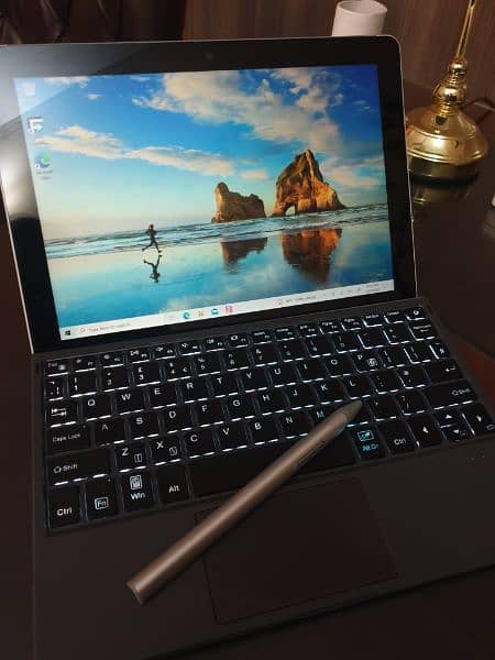 Microsoft Surface Go  touch screen mini laptop tablet surface pro pen
