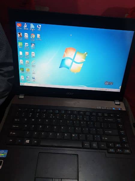 Acer laptop p643