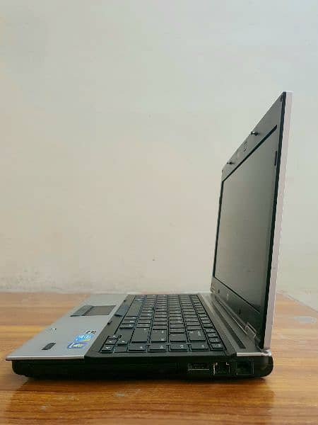 laptop for sale check before purchasing negotiable price