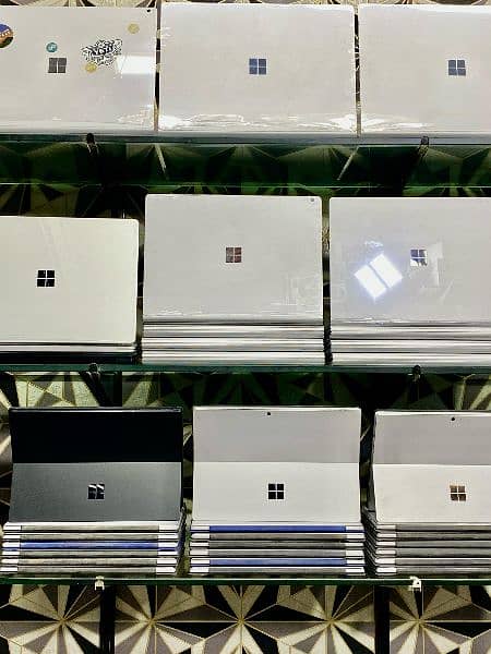Microsoft Surface Book 2 | i7 8th | 8/256 | 2GB Gpu | 7day warranty