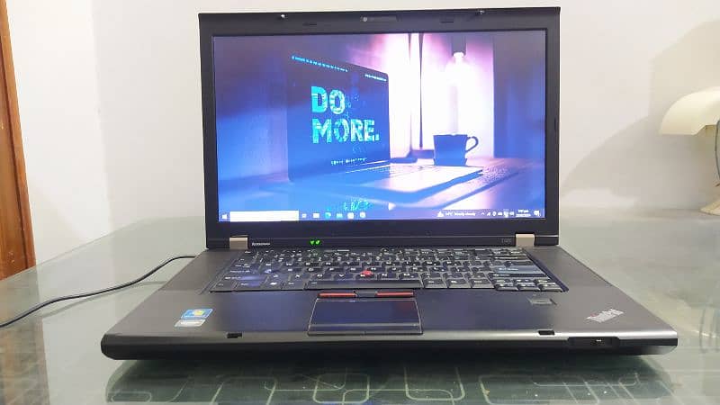 Lenovo ThinkPad Model 42404AU - Core i5 2nd gen - 8GB Ram - 320GB HDD