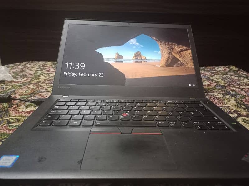 lenevo think pad 10/10 condition 8th edition