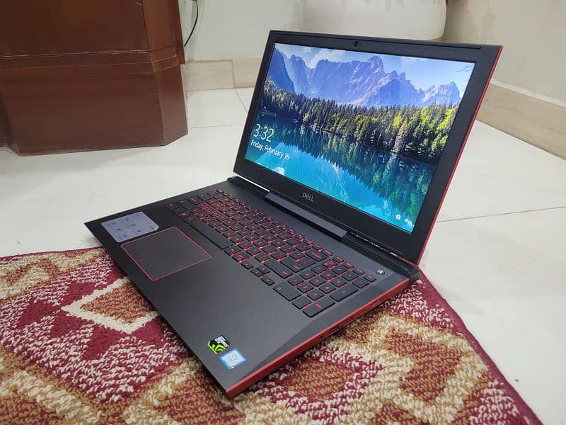 Dell G5, i7 8th Hq, 4GB Card