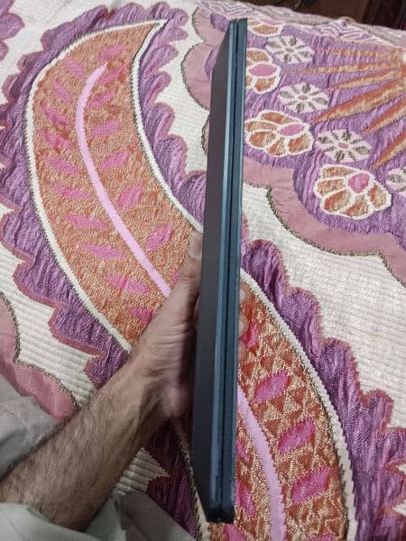 DELL CHROMEBOOK P22T 8GB with original charger