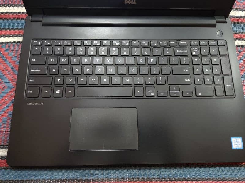 Dell Latitude 3570 Notebook