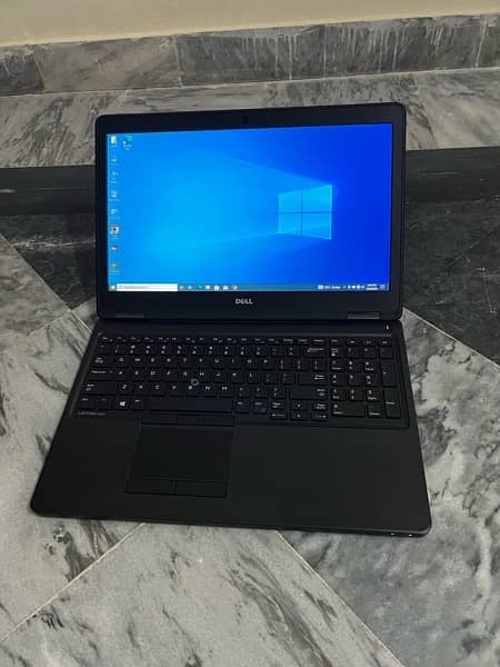 Dell Core i7 5th gen 2gb nvidia graphics card