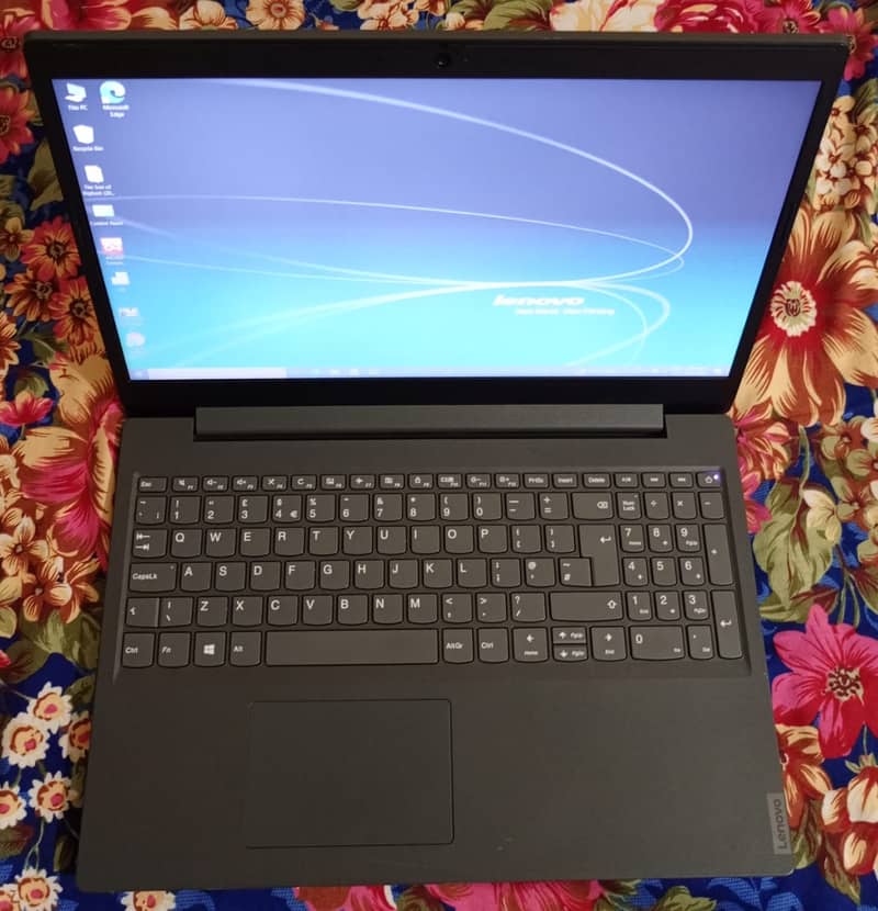 Lenovo Ryzen5=i7-10thGEN 8GB-RAM 256GB-SSD 3840x2160p 15.6