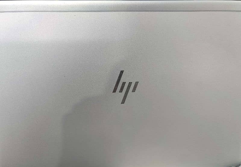 hp elitebook core i5 840 g5 8th generation