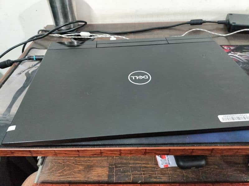 Dell G7 7700