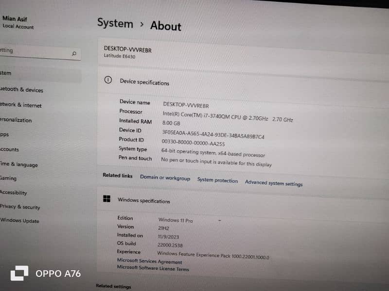zero meter condition. 8Gb ram. 128Gb SSD. corei7. third generation.