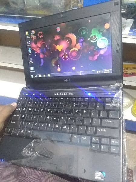 Dell Intel Atom mini laptop excellent working condition