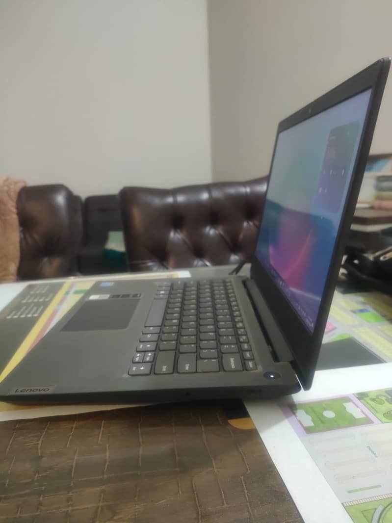 Lenove ideapad 3 14IML05