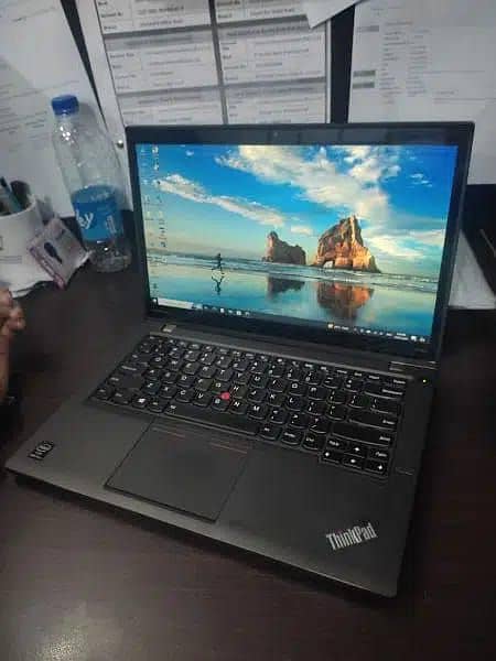 lenovo T440 core i5 second generation {[8 GB ROM)] ((256 SSG))