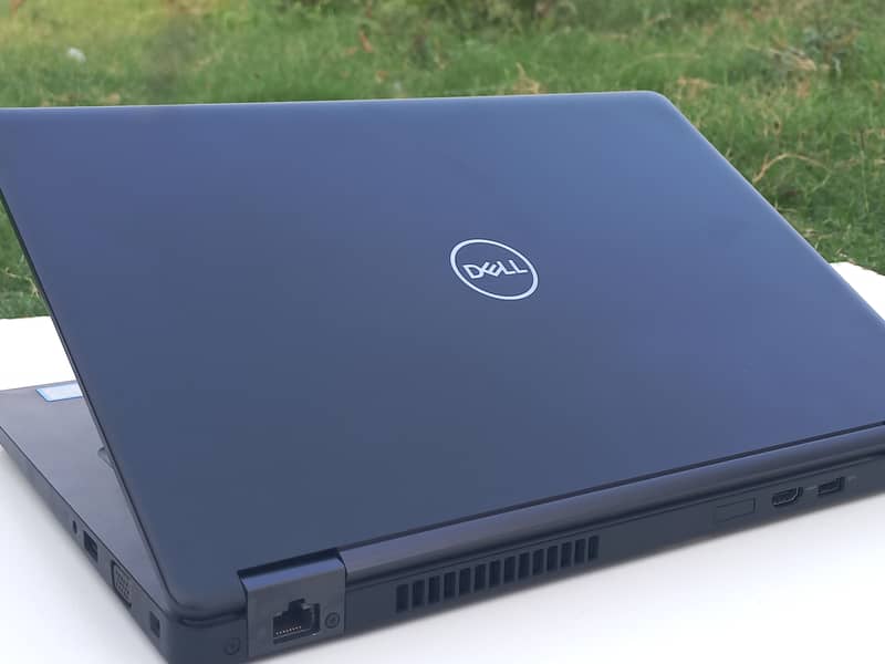 Dell Latitude 5490 core i5 8th gen FHD touch screen 03018531671 10/10