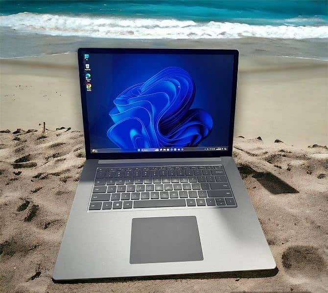 Microsoft Surface Laptop 3 memory 16/512GB graphic 8GB i7 & 10th gen