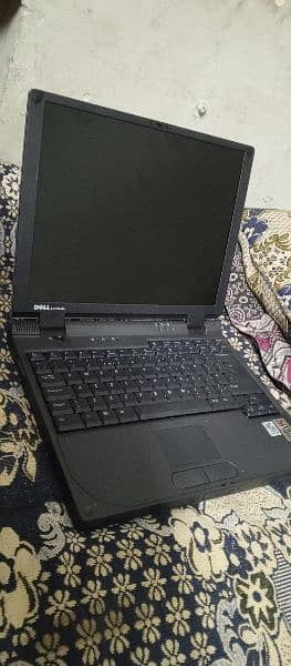 DELL Latitude csx pentium 3