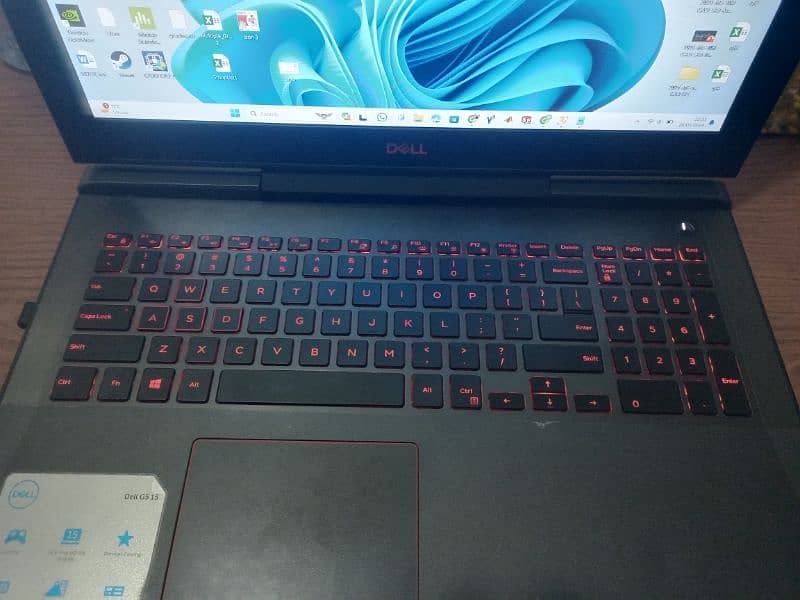 Dell g5 5587 gaming laptop i5 8 gen gtx 1050Ti