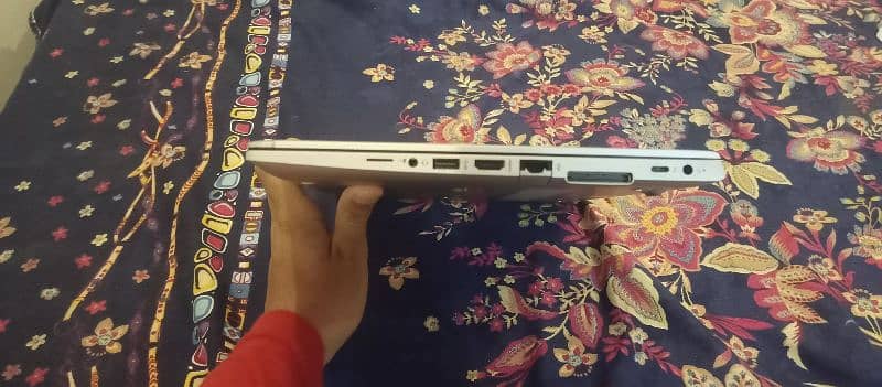 HP EliteBook G6: Powerful Performance with 16GB RAM and 512 GB Storage