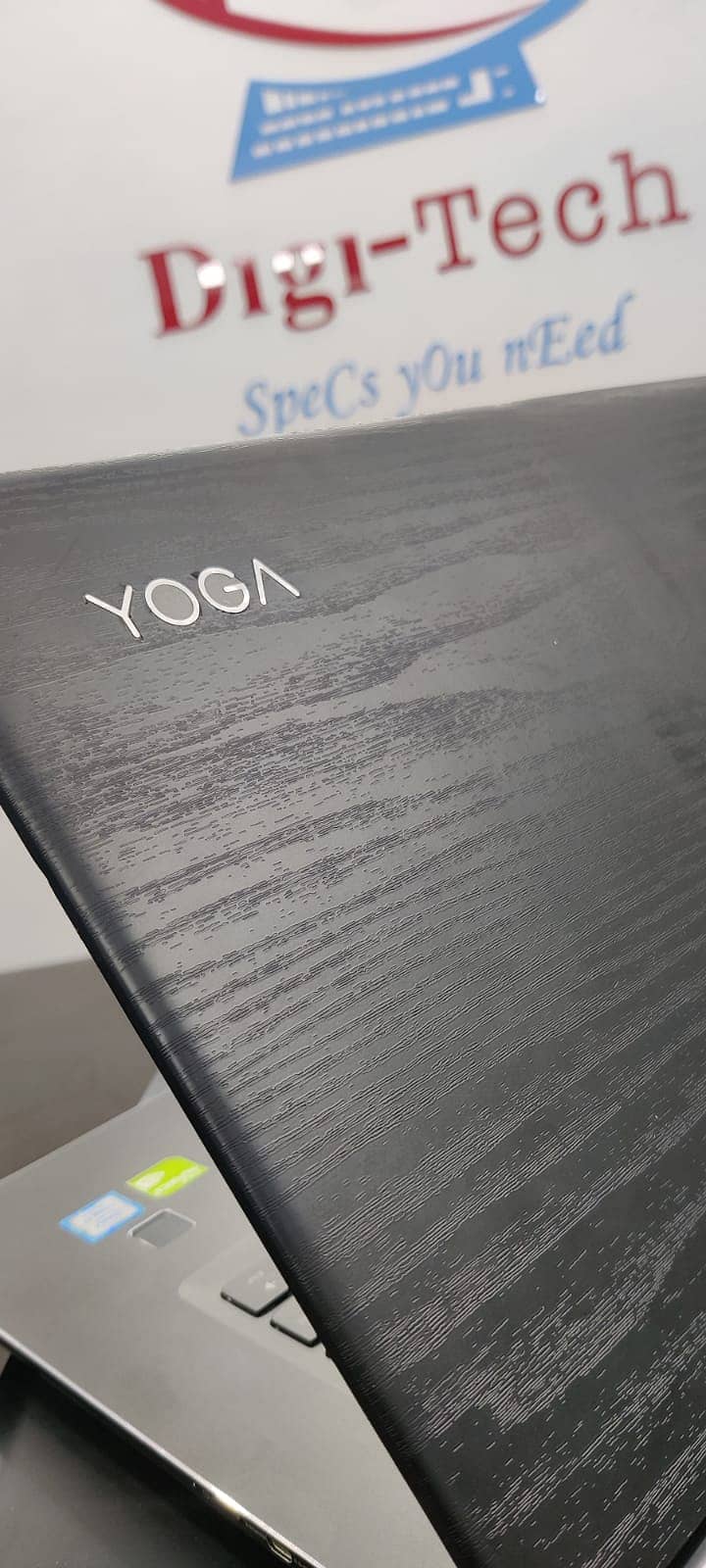 Lenovo Yoga Core i7 7th Generation x360 touch screen ips 940mx nvidea