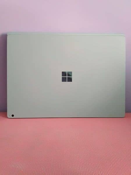 Microsoft Surface Book2 i7 8th Generation 16gb ram 256gb ssd