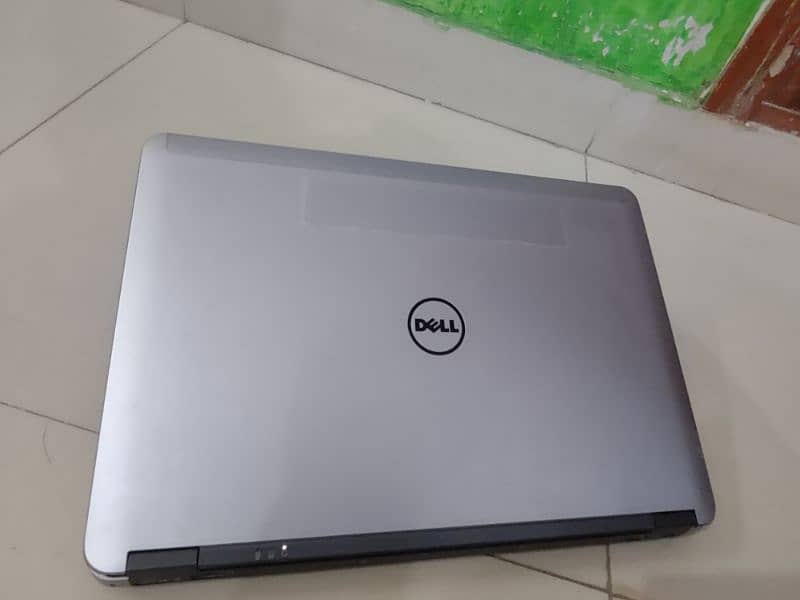 MIXED LAPTOP LOT FOR SALE