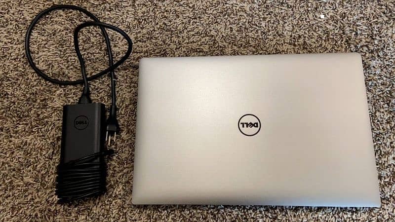 Dell laptop core i7 all good working brand hp i5 apple & core i3