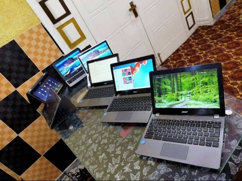 laptop acer C740 4 128 Windows 10pro installed)