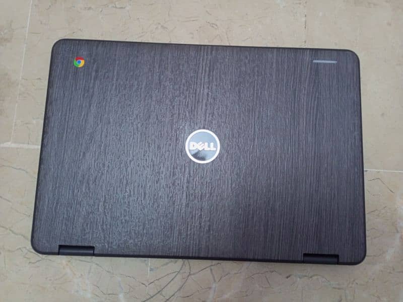 Dell Chromebook 3189  Touch Screen 360° Display 4GB Ram 32GB SSD.