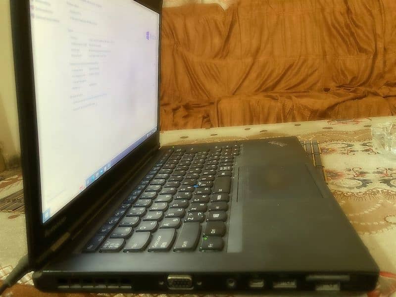 Lenovo Thinkpad i5