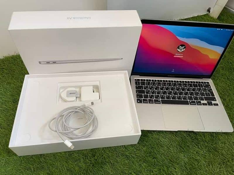 MacBook Air M-1 2020 Space Gray