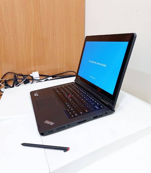 Lenovo Yoga  i7 4th Gen Pen & Touch 360 Rotate  8GB/128GB Backlit