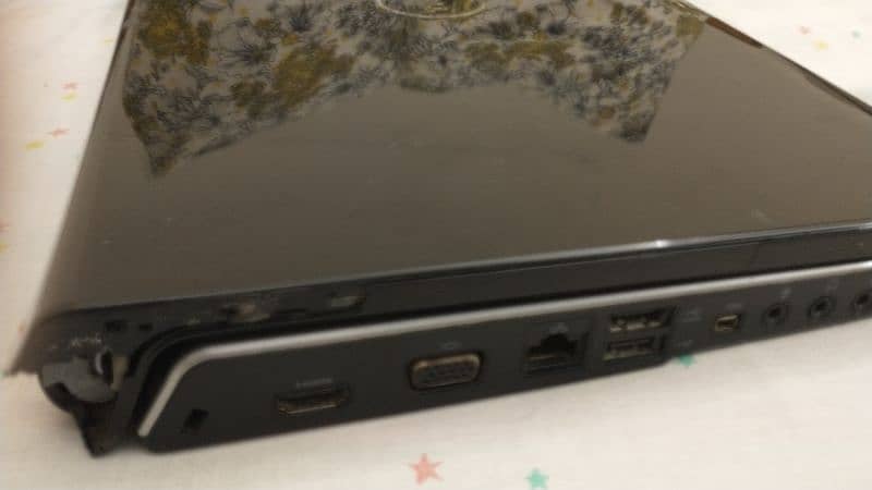 Dell Studio 1558