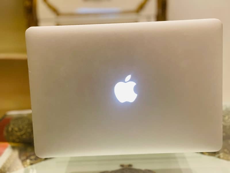 Macbook air 4/128